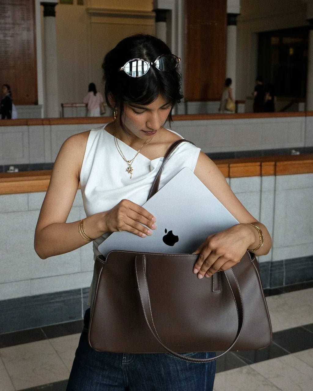 The Kai Tote - Black