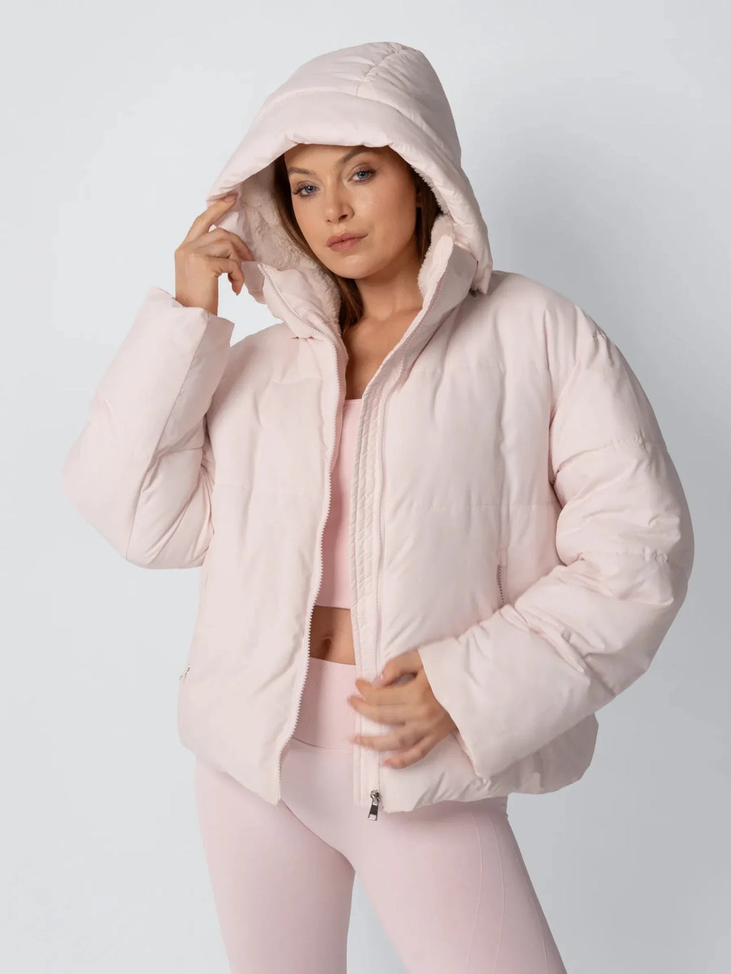 The Elara Puffer Jacket - Matte Pearl